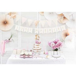 Διακοσμητικό μπάνερ γάμου λευκό "Just Married" Διακοσμητικό μπάνερ γάμου λευκό "Just Married"